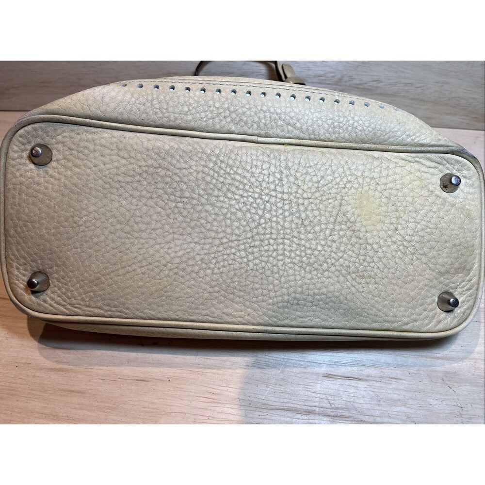 Coach Purse - Picture 15 of 16